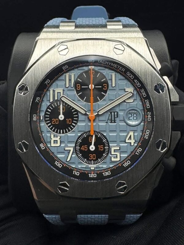 26238st | 2025 | Tiffany Blue