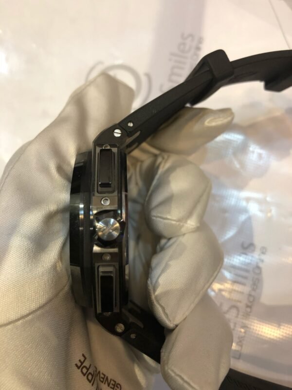 Audemars Piguet Royal Oak Offshore Ceramic 26405CE - Image 4