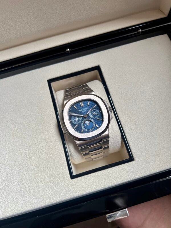PATEK PHILIPPE NAUTILUS GRAND COMPLICATION MODEL 5740/1G - Image 3