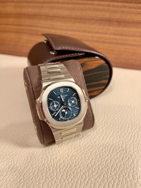 PATEK PHILIPPE NAUTILUS GRAND COMPLICATION MODEL 5740/1G