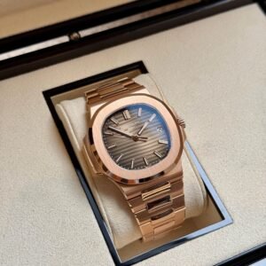 PATEK PHILIPPE NAUTILUS MODEL 5711/1R-001