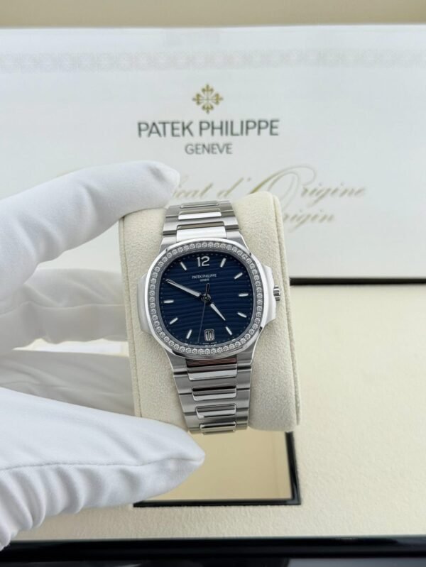 Patek Philipee Ladies Nautilus 35mm Gorgeous Blue Dial on Factory Diamond Bezel
