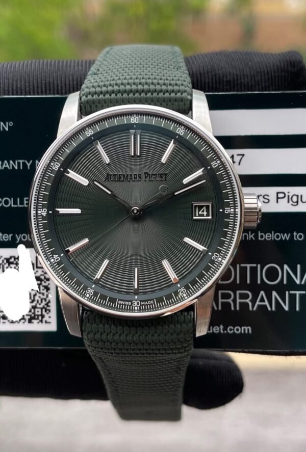 BRAND NEW 2023 15210ST Green