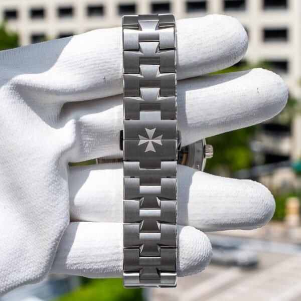 2025 VC 4300V/220G-B946 White Gold 41.5mm - Image 6