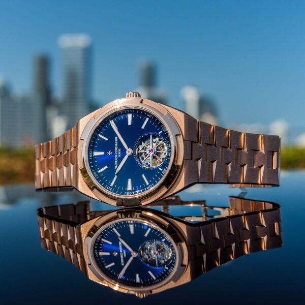2022 VC 6000V/110R Overseas Tourbillon 42.5mm - Image 3
