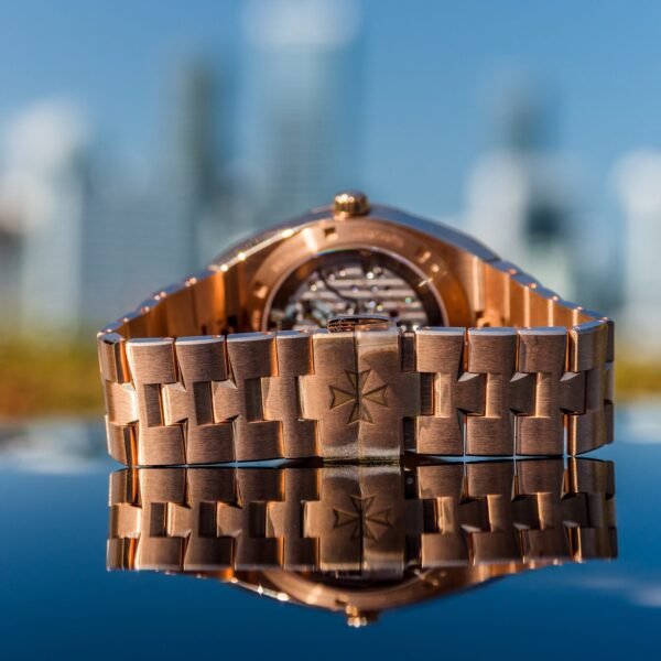 2022 VC 6000V/110R Overseas Tourbillon 42.5mm - Image 5